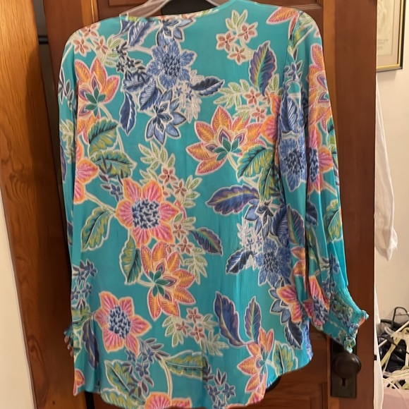 Blouse - Picture 6 of 6